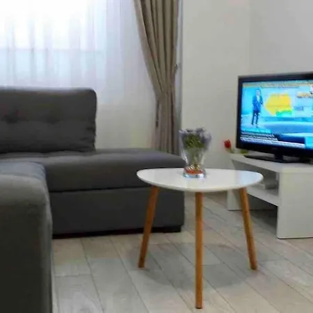 Lili's Cozy Apartamento Braşov